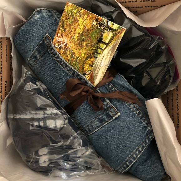 Welcome to my Closet! - Picture 4 of 12